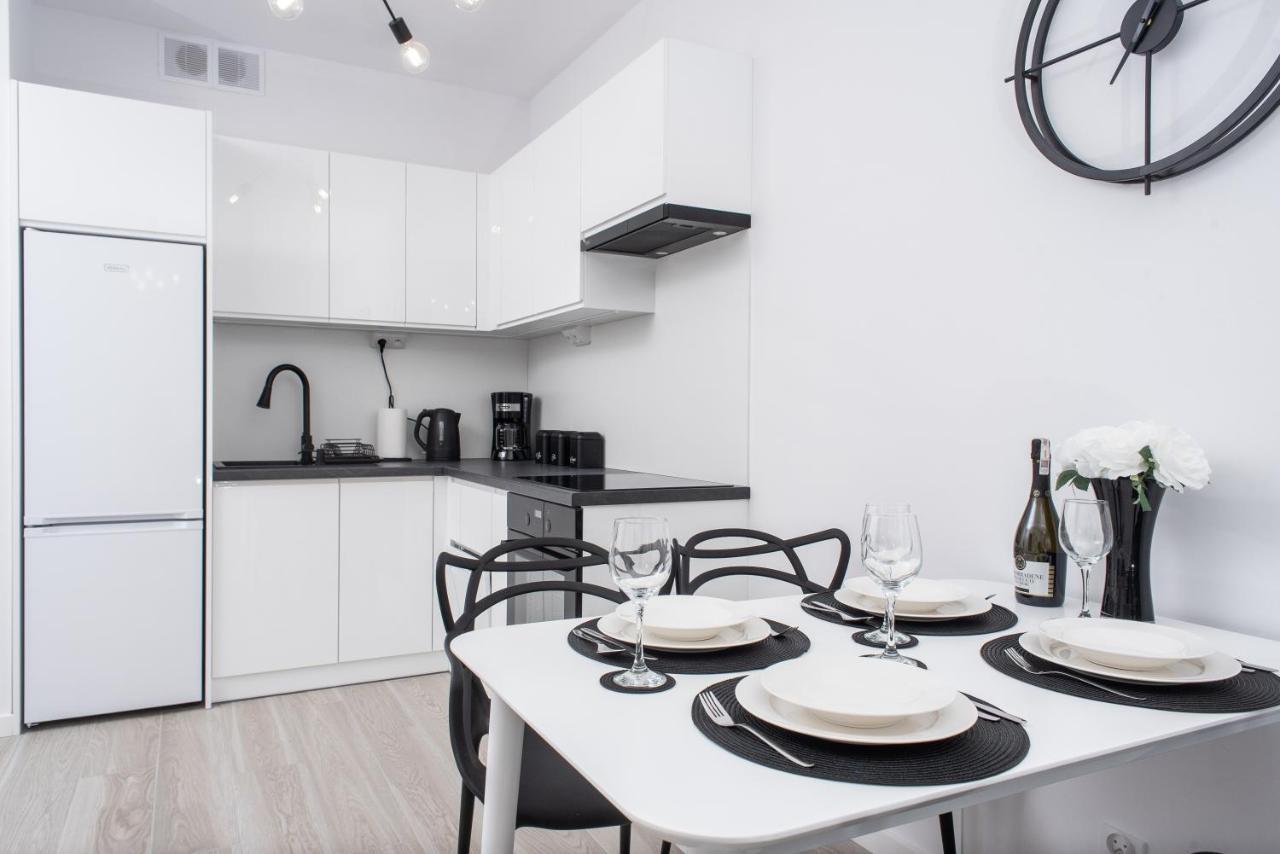 Apartament Happy Holiday Kołobrzeg Exterior foto